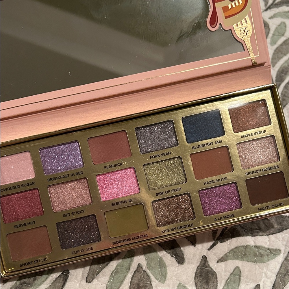 Too Faced Maple Syrup Pancake